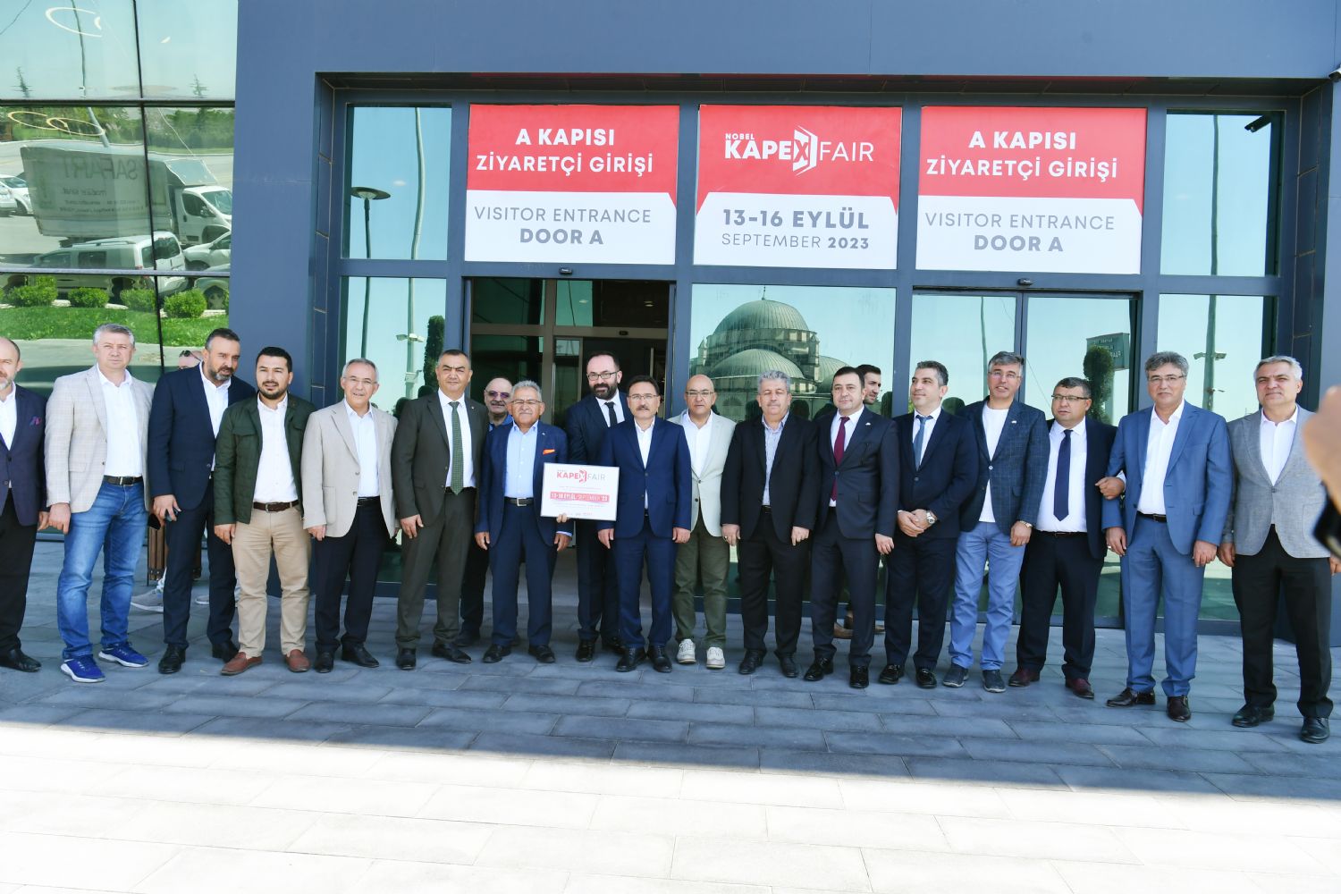  Kayseri OSB Başkanı Mehmet Yalçın ve Yönetimi KAPEX Fuarı açılışına katıldı