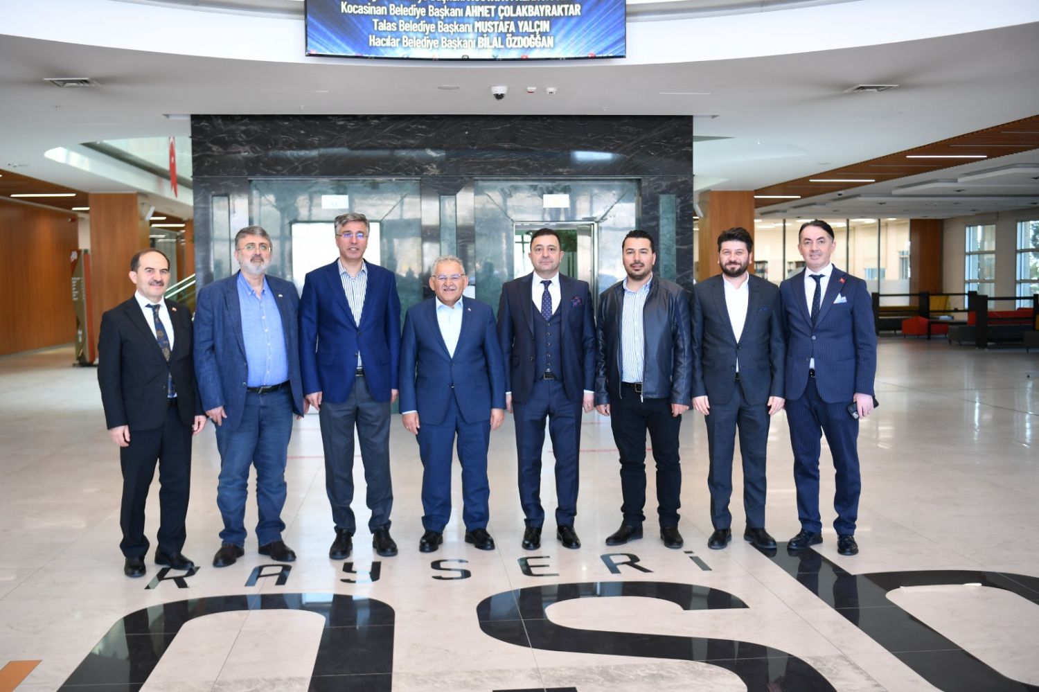 AK Parti Heyeti Kayseri OSB’de düzenlenen istişare toplantısına konuk oldu