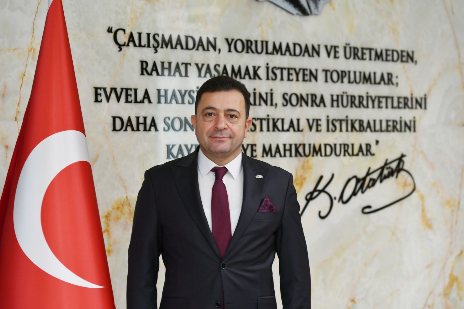 Kayseri OSB Başkanı Yalçın’dan 23 Nisan Ulusal Egemenlik ve Çocuk Bayramı mesajı